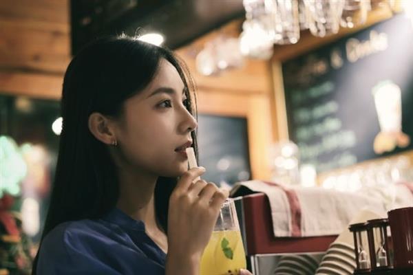 华为Mate 90 Pro Max影像揭秘:5000万主摄+2亿潜望长焦 还能外挂镜头