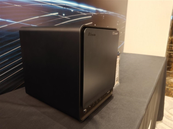 向全品牌Windows开放!拯救者手机全境畅连取消PC品牌限制